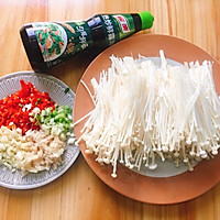 酸辣金针菇的做法图解1
