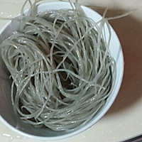 蒜蓉粉丝炒扇贝的做法图解6