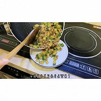 酱爆黄瓜鸡腿丁的做法图解8
