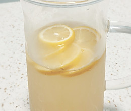 #夏日消暑，非它莫属#蜂蜜柠檬水的做法