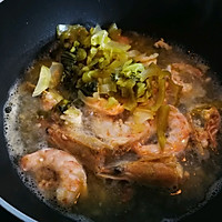 适合夏季的清爽开胃--酸菜豆腐卢虾汤的做法图解9
