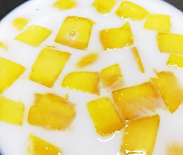 椰奶芒果西米露的做法