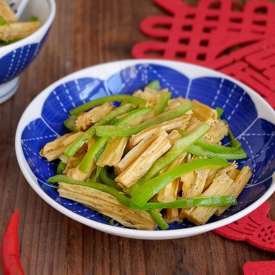 尖椒炒腐竹