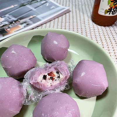 芋泥奶酪球