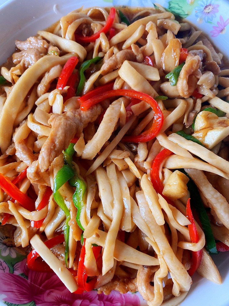 杏鲍菇肉丝的做法