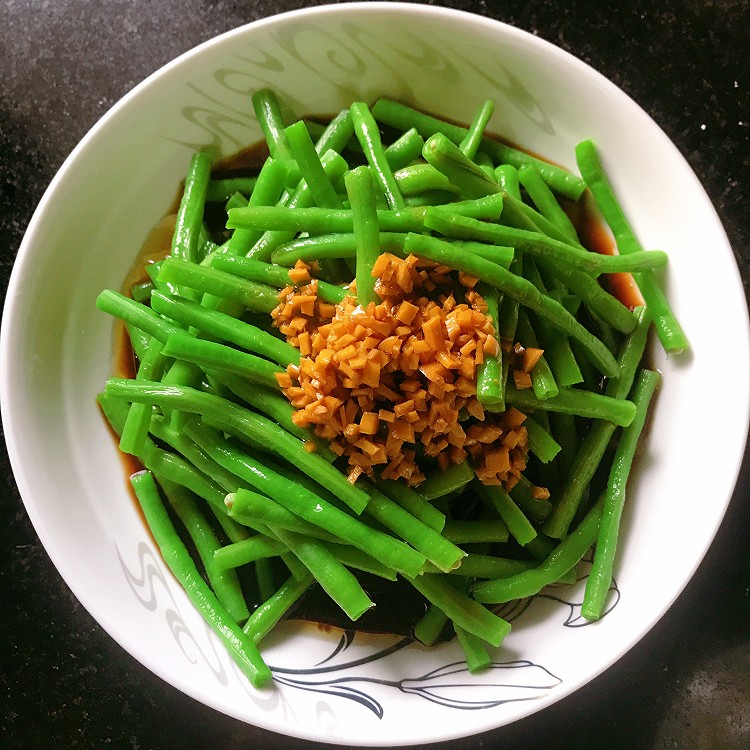 姜汁豇豆的做法