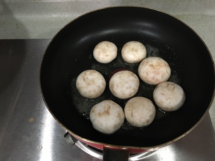 芝士火腿煎蘑菇的做法图解6