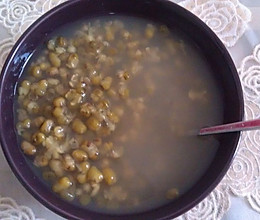 冰镇绿豆汤的做法