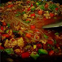 酸菜肉末煲粉条的做法图解12