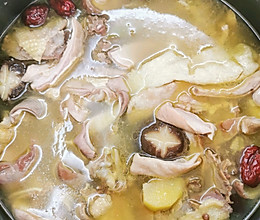 暖心暖胃--猪肚鸡锅的做法