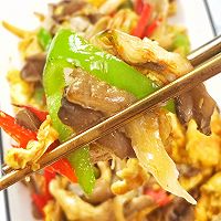 #餐桌上的春日限定#彩椒鸡蛋炒平菇的做法图解8