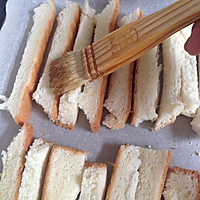 磨牙美味～烤面包边的做法图解3