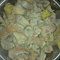 焖炖筋头巴脑的做法图解3