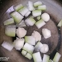 丸子冬瓜汤的做法图解6