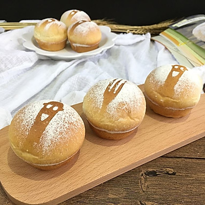 全麦蔓越莓奶酪包