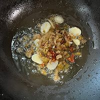 #唯有美食最粽要#葱香鲫鱼的做法图解4
