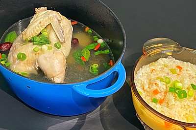清炖鲜美半只鸡和鸡汤糯米粥