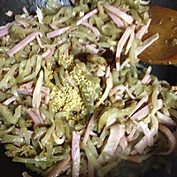 榨菜培根小炒的做法图解6