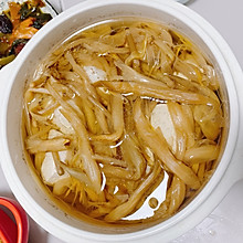 烫嘴豆腐骨头汤