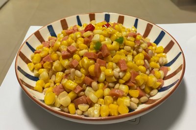 玉米香肠炒松子