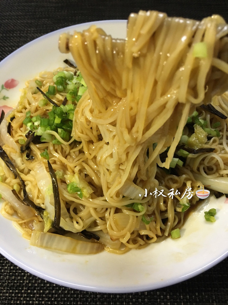 葱油拌面的做法