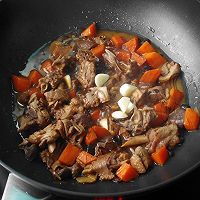 黄焖鸭块 #MEYER·焕新厨房，唤醒美味#的做法图解7