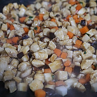 嫩豌豆小炒肉#舌尖上的春宴#的做法图解6