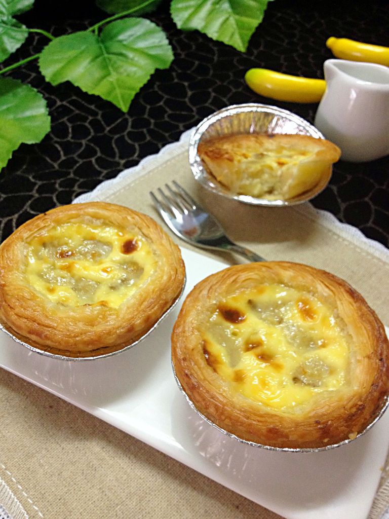 Banana egg tart