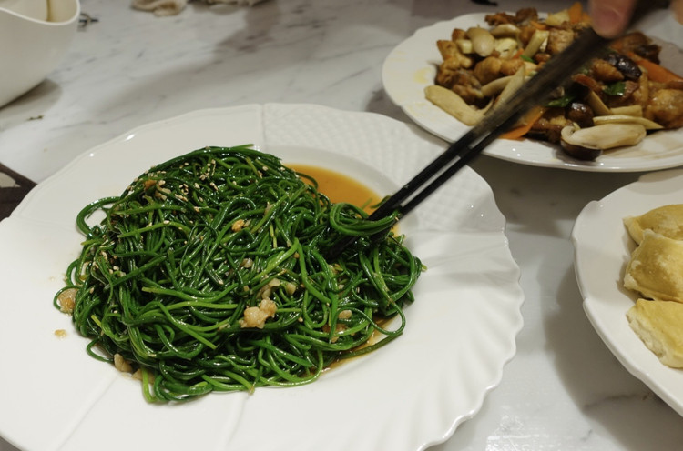 凉拌蒜香沙漠野生沙葱的做法