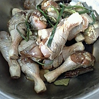 卤鸡腿的做法图解1