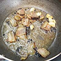 #中秋香聚 美味更圆满#咸熏肉炒豉香油麦菜的做法图解6
