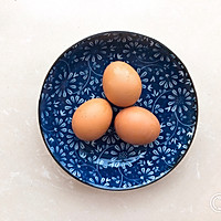 夏日凉拌菜—蒜末鸡蛋的做法图解1