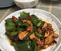 柿子青椒鸡胸肉（鸡腿肉）的做法