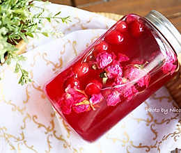 #轻饮蔓生活#适合女生的夏日饮品：玫瑰蔓越莓冷泡茶的做法