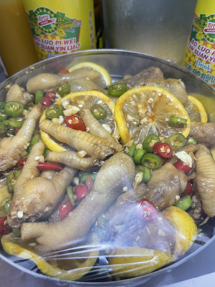 柠檬鸡爪的做法