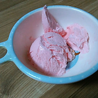 草莓冰淇淋的做法图解9