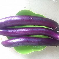 鱼香茄子的做法图解1