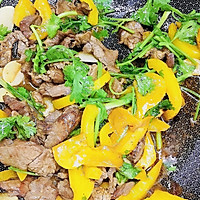#米饭最强CP#香菜炒牛肉的做法图解10