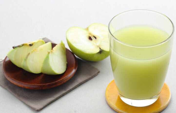 自制廋身养颜苹果汁的做法