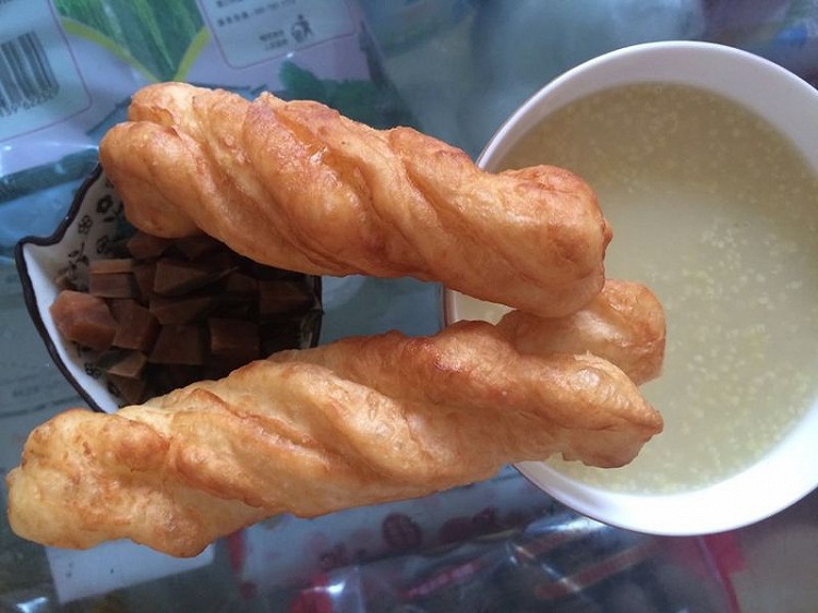 简易自制油条的做法