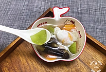 #520，美食撩动TA的心！#莴笋红萝卜蘑菇滚咸蛋的做法