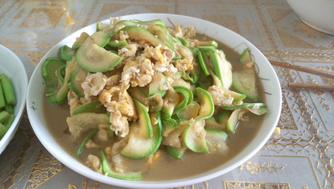 茭瓜炒鸡蛋