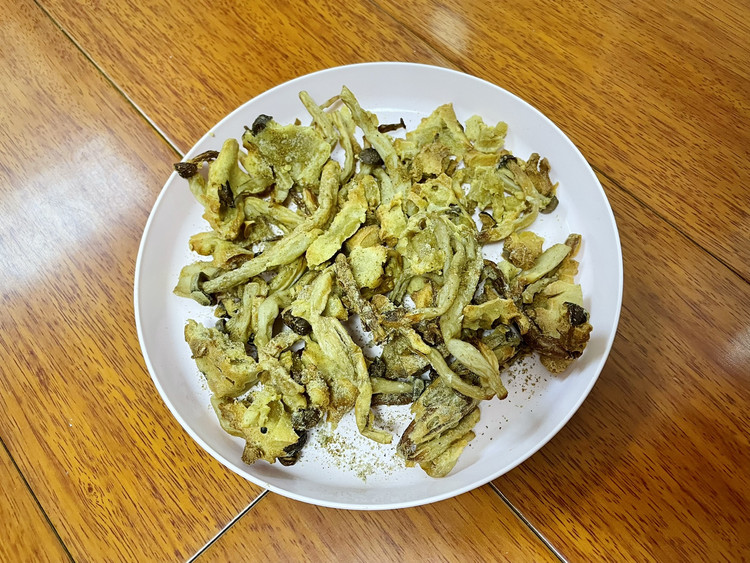 空气炸锅 炸蟹味菇的做法