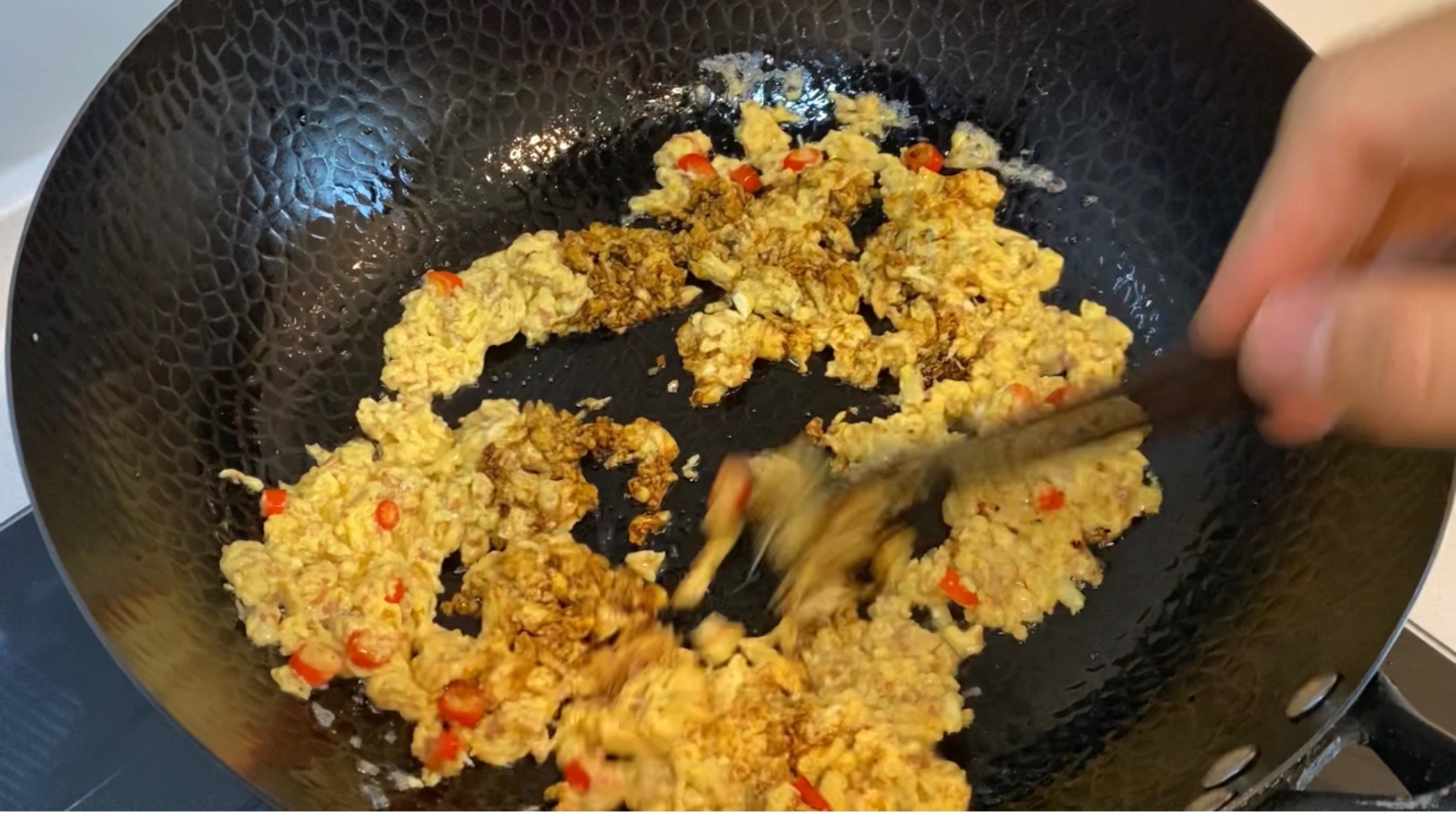 虾酱炒鸡蛋,虾酱炒鸡蛋的家常做法 - 美食杰虾酱炒鸡蛋做法大全