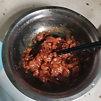 （家庭版）四川青椒肉丝的做法图解1