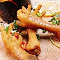 10分钟自制酸辣鸡爪，这个夏天没它不行！的做法图解6