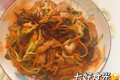 瞬间提升食欲的鱼香肉丝