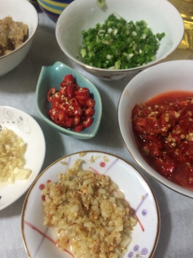 清蒸双色剁椒鱼头#方太一代蒸传#的做法图解4