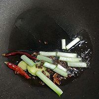 #名厨汁味，圆中秋美味#板栗炖鸡的做法图解3