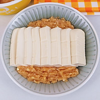 肉末豆腐抱蛋的做法图解4